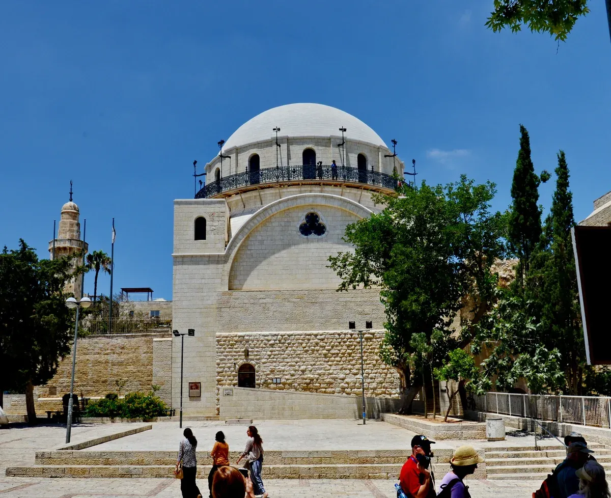 Hurva Synagogue in the Jewish Quarter, a stop on a Jerusalem Old City tour